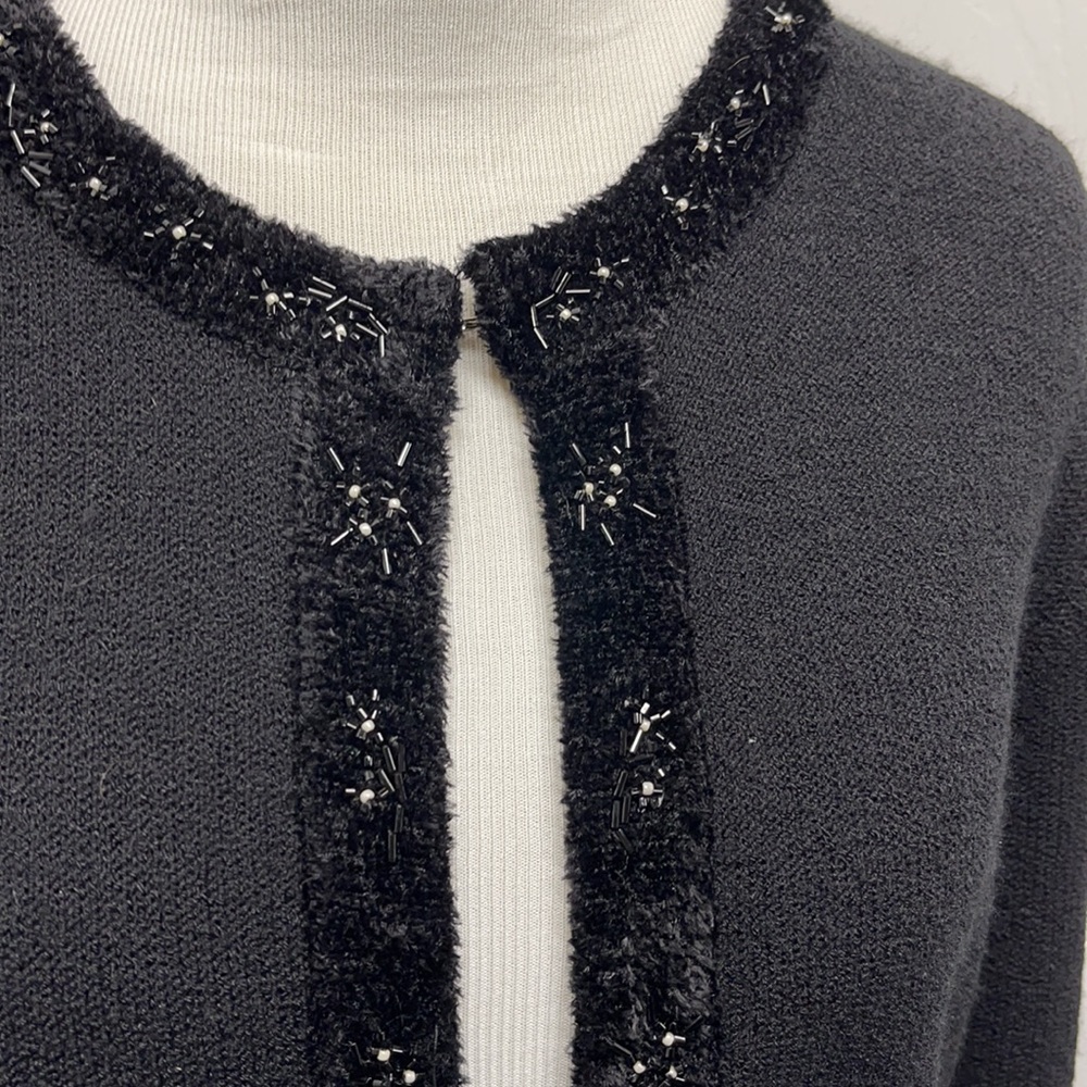Portraits by Northern Isles Black Beaded Sweater Medium - Picture 2 of 11